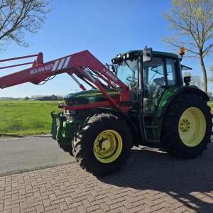 Tractor John Deere 6420 S, Anul 2001