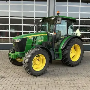 Tractor John Deere 5085M, Anul 2018