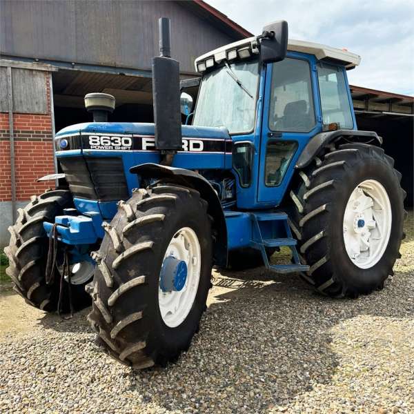 Tractor Ford 8630, Anul 1992