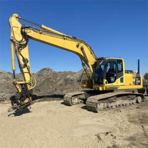 Excavatoare Komatsu PC210 LC-8K, Anul 2008