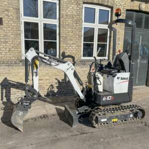 Mini excavatoare Bobcat E10Z, Anul 2022