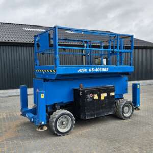 Platforme de ridicare cu foarfeca Genie GS-4069 BE, Anul 2015