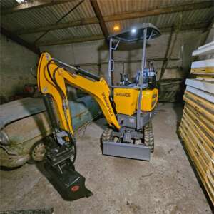 Mini excavatoare Bernards EX 1.4, Anul 2024