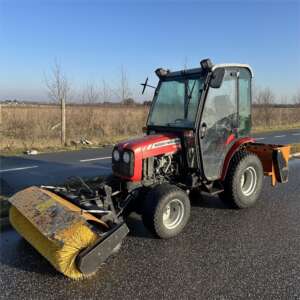 Tractoare compacte Massey Ferguson 1523, Anul 2010