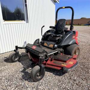 Mașini de cosit iarba Toro Groundsmaster 7210, Anul 2016