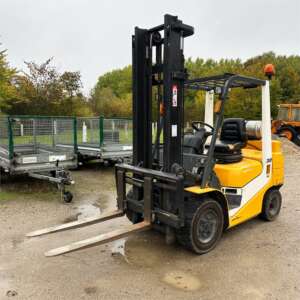 Stivuitoare TCM FG30 T6H, Anul 2003