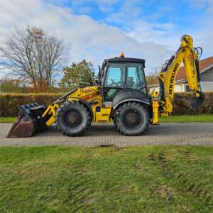 Încărcătoare cu braț cu lopată New Holland B115 C, Anul 2018