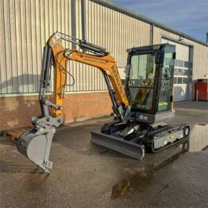 Mini excavatoare Bernards 2.7EXKA, Anul 2024