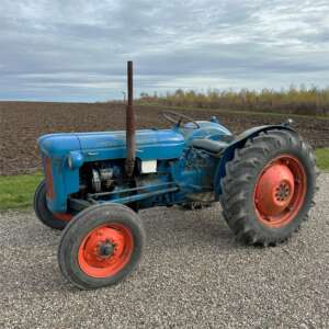 Tractor Ford Dexta T3, Anul 1958