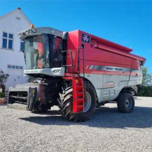 Recoltator agricol Massey Ferguson Centora 7282, Anul 2009