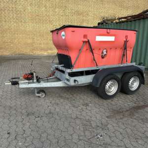 Distribute de nisip și sare ABC KNOTT Avonride Limited 08CTIO, Anul 2021
