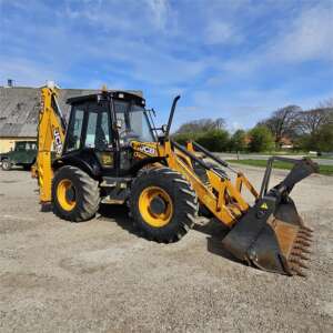 Încărcător cu braț cu lopată JCB 4CX Eco T4i III B, Anul 1992
