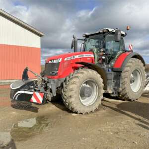 Tractor Massey Ferguson 8740 S, Anul 2021