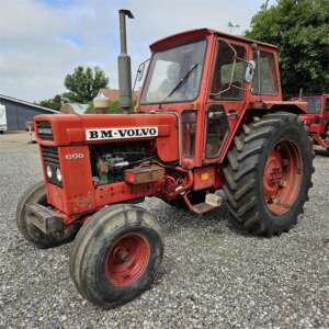 Tractor Volvo 650, Anul 1974
