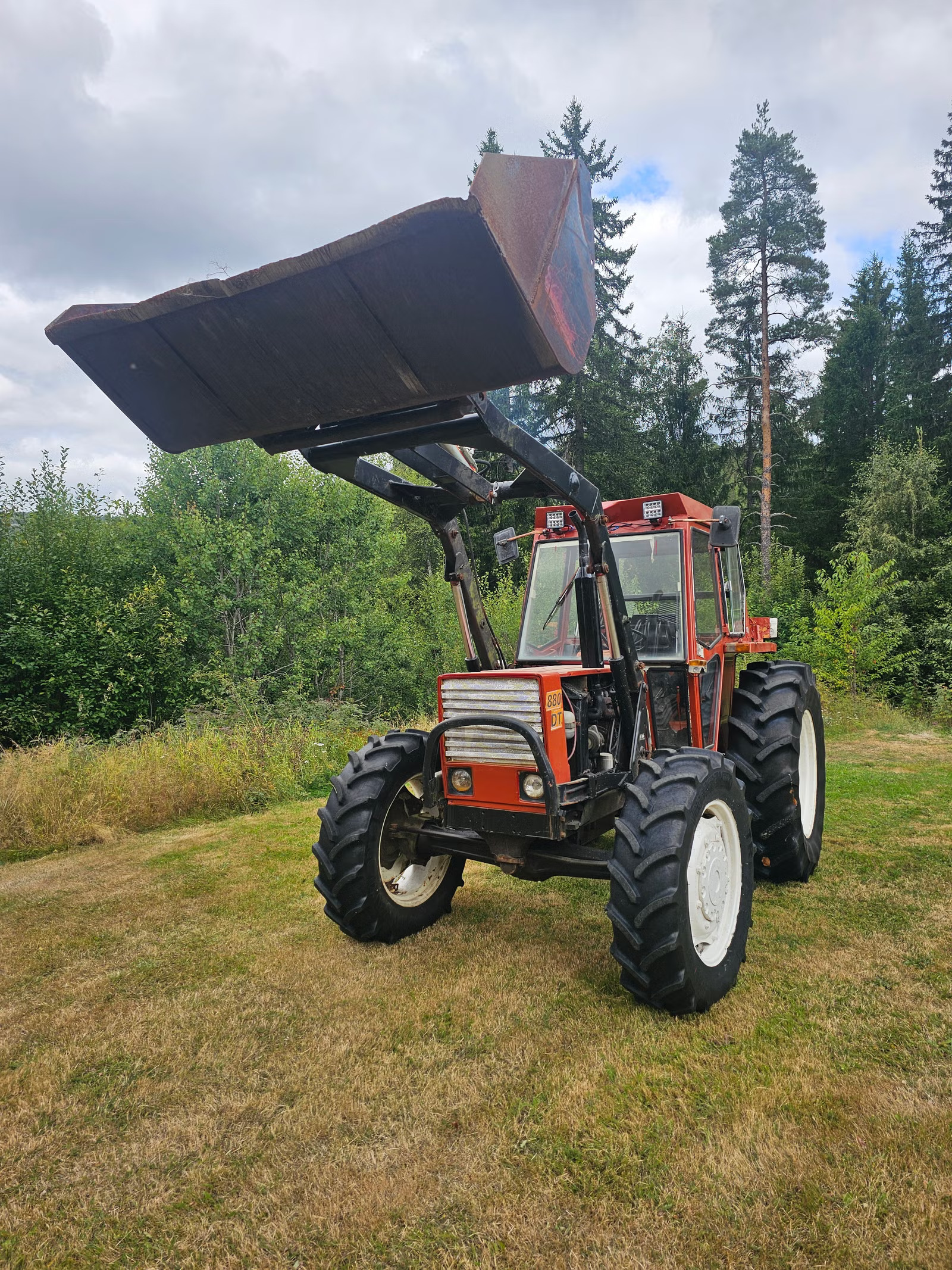 Tractor Fiat 880 DT, Anul 1978
