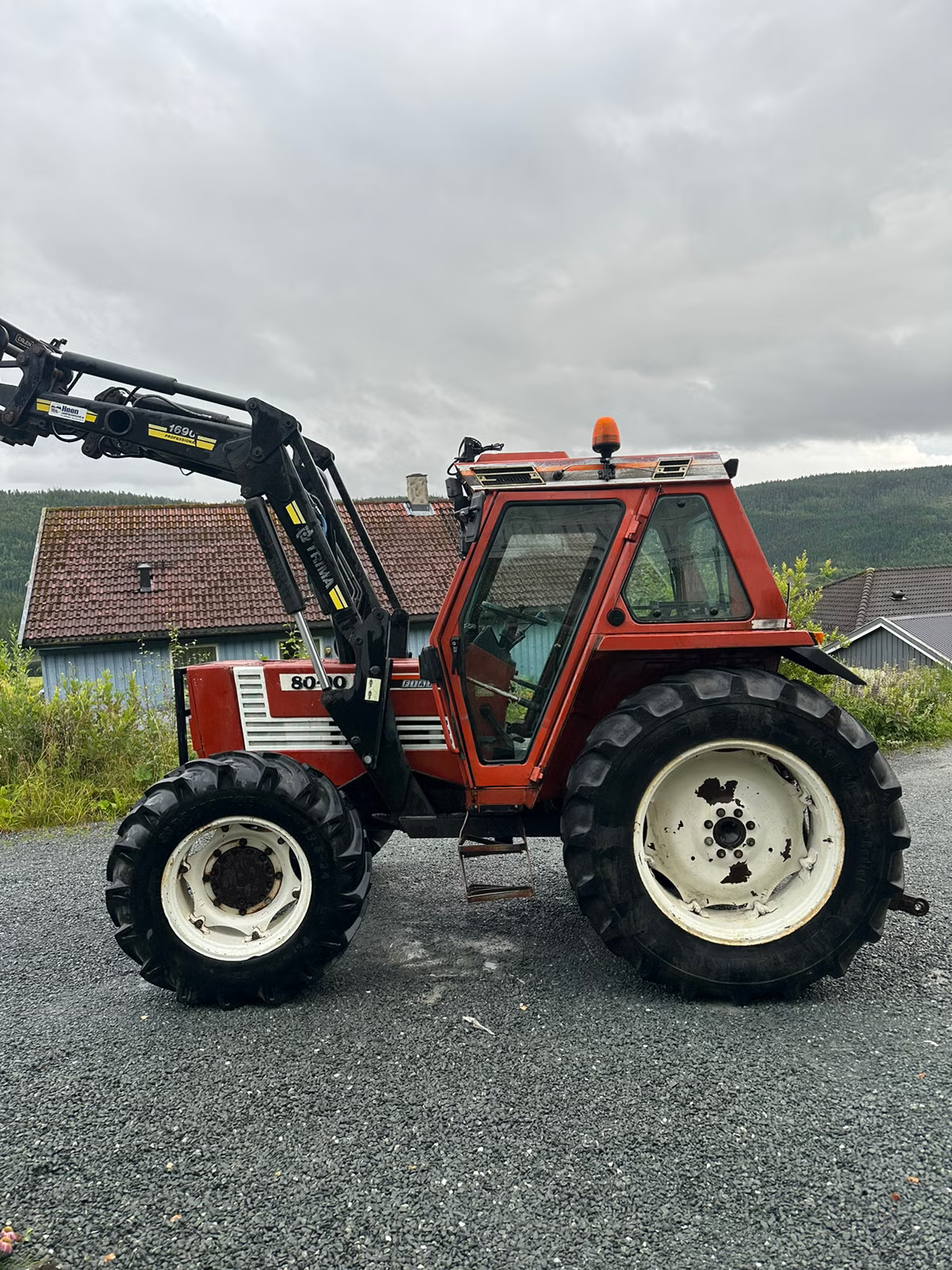 Tractor Fiat 80-90 DT SuperComfort, Anul 1986 - Imagine 2