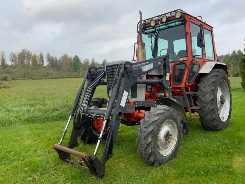 Tractor Belarus MTZ 562, Anul 1988
