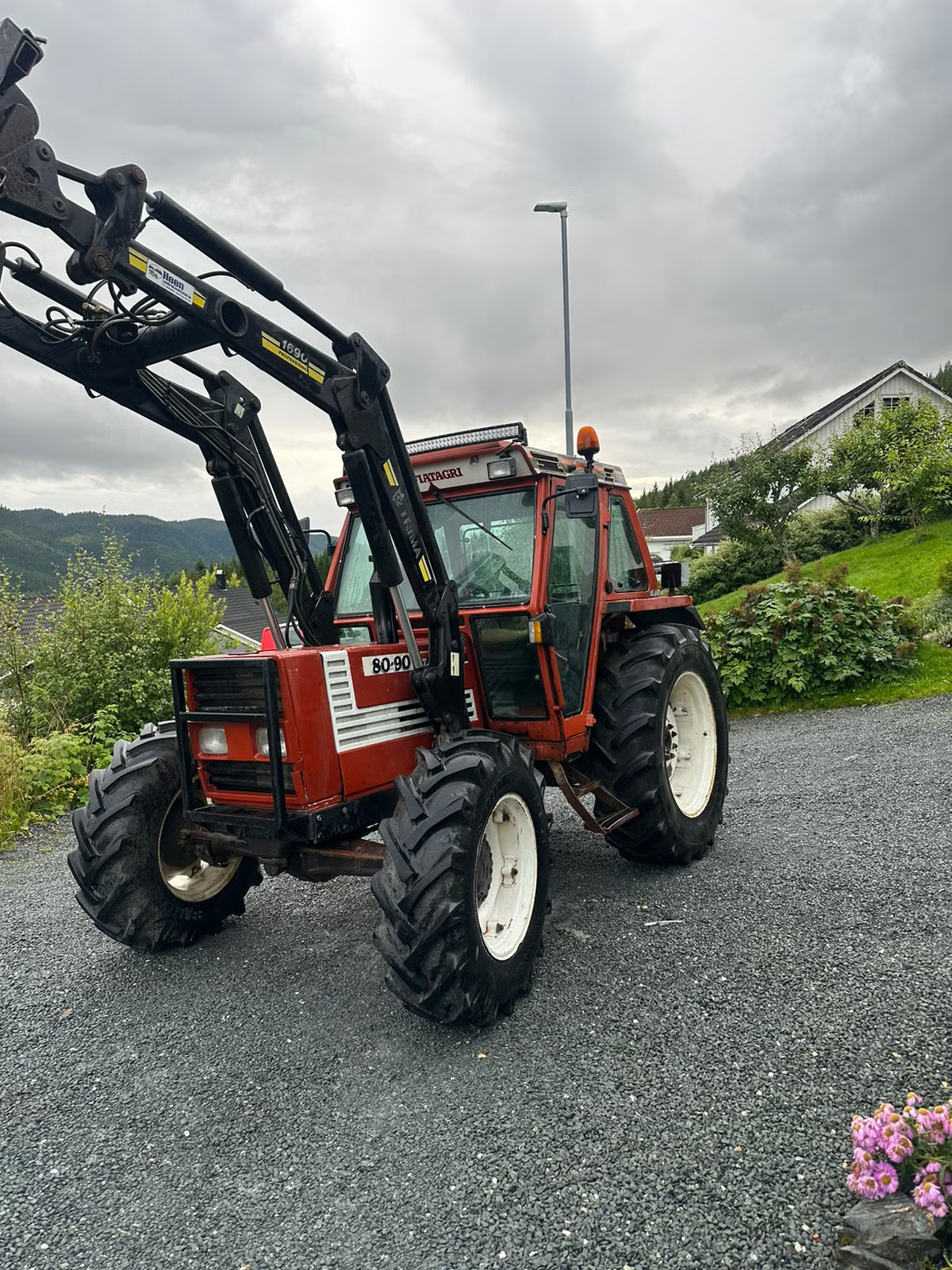 Tractor Fiat 80-90 DT SuperComfort, Anul 1986
