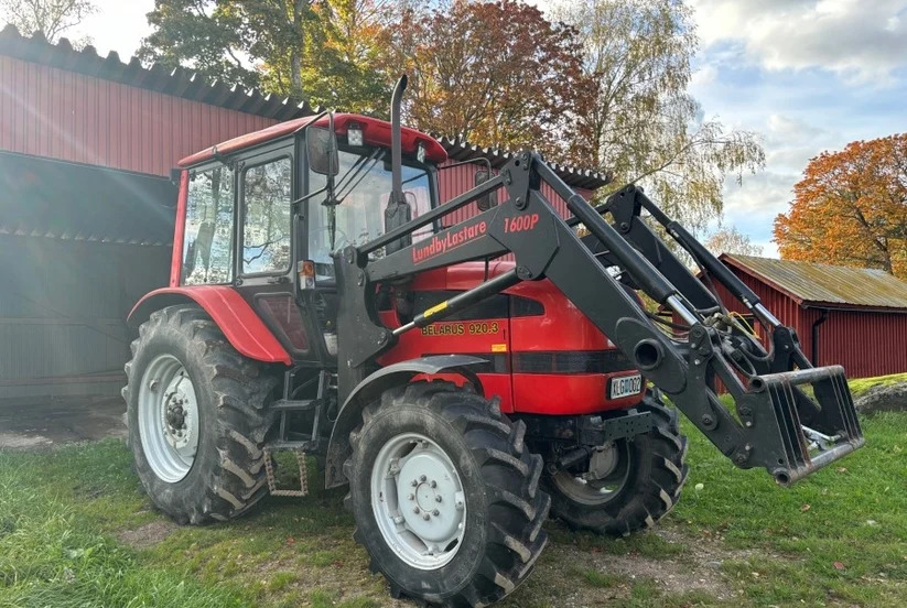 Tractor Belarus 920.3, Anul 2006 - Imagine 2