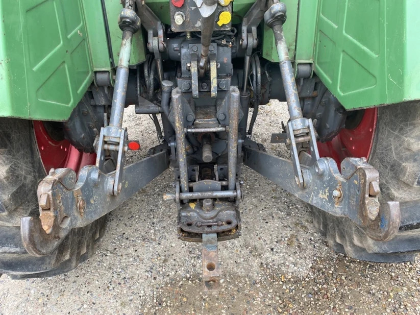 Tractor FENDT Farmer 310 LS Turbomatik, Anul 1986 - Imagine 12
