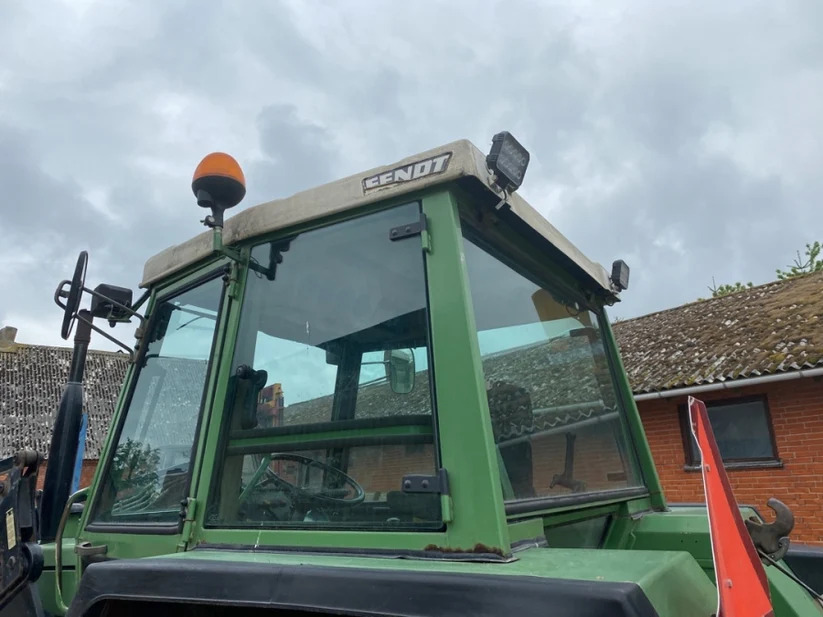 Tractor FENDT Farmer 310 LS Turbomatik, Anul 1986 - Imagine 15
