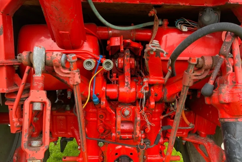 Tractor Belarus MTZ 562, Anul 1988 - Imagine 32