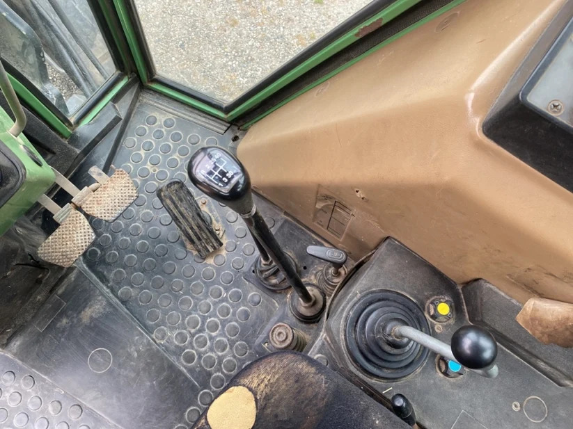 Tractor FENDT Farmer 310 LS Turbomatik, Anul 1986 - Imagine 44
