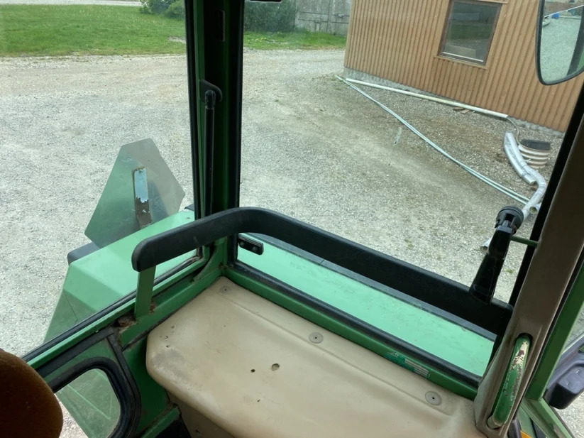 Tractor FENDT Farmer 310 LS Turbomatik, Anul 1986 - Imagine 45