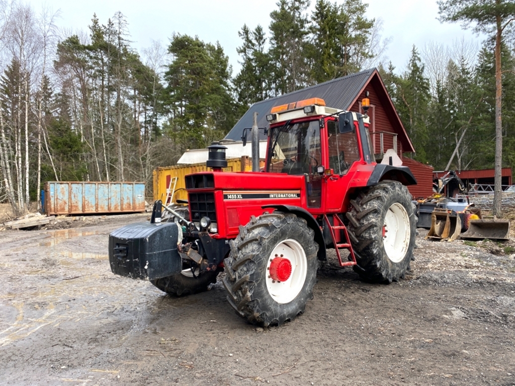 Tractor International 1455 XL, Anul 1985