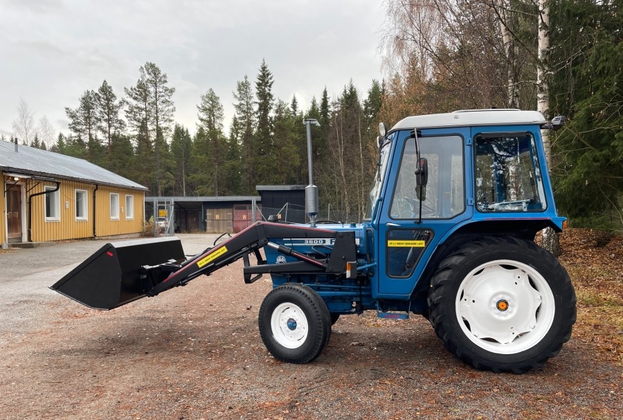Tractor Ford 3600, Anul 1977 - Imagine 4