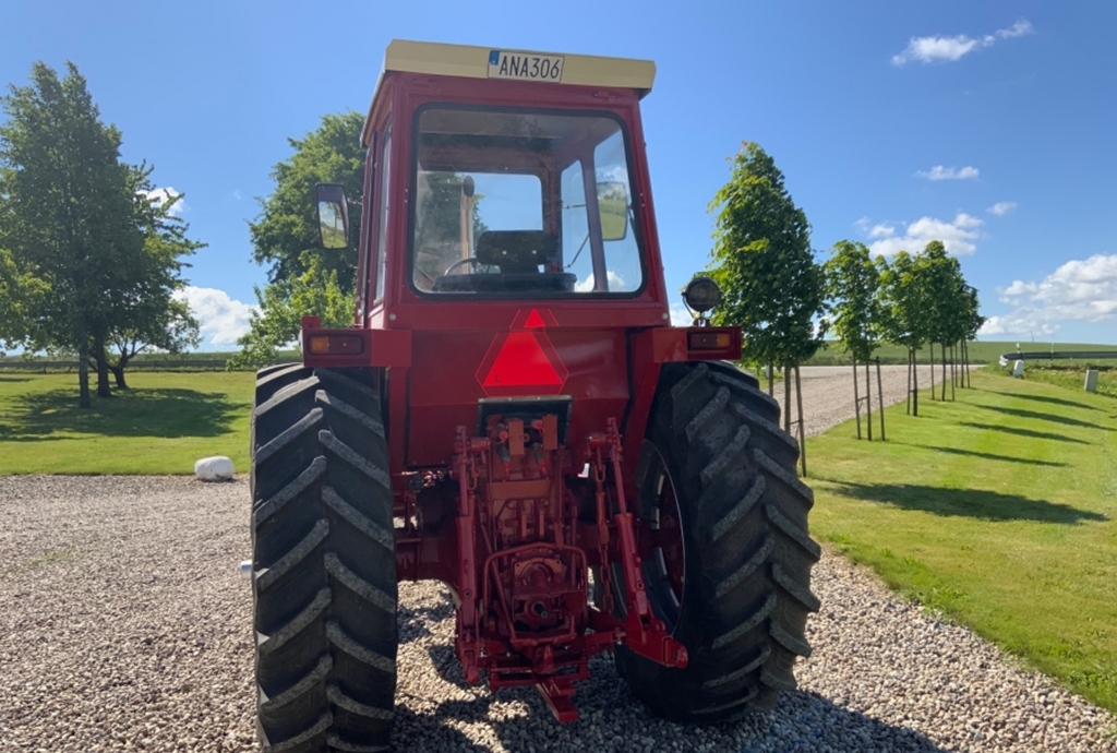 Tractor International Farmall 826, Anul 1971 - Imagine 5