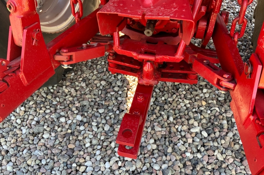 Tractor International Farmall 826, Anul 1971 - Imagine 12