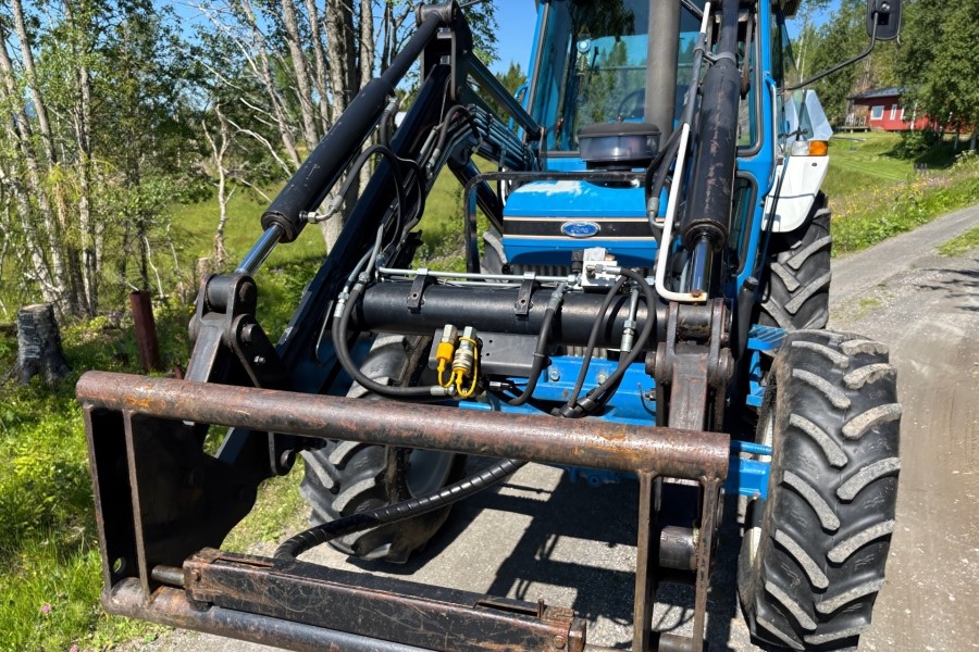 Tractor Ford 5610, Anul 1987 - Imagine 18