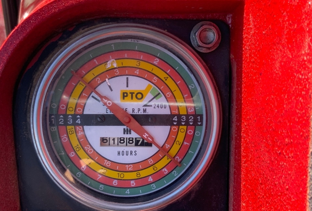 Tractor International Farmall 826, Anul 1971 - Imagine 20