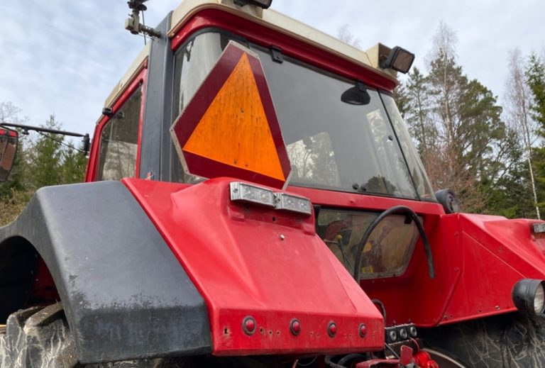 Tractor International 1455 XL, Anul 1985 - Imagine 22
