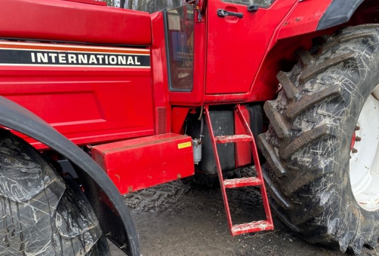 Tractor International 1455 XL, Anul 1985 - Imagine 27