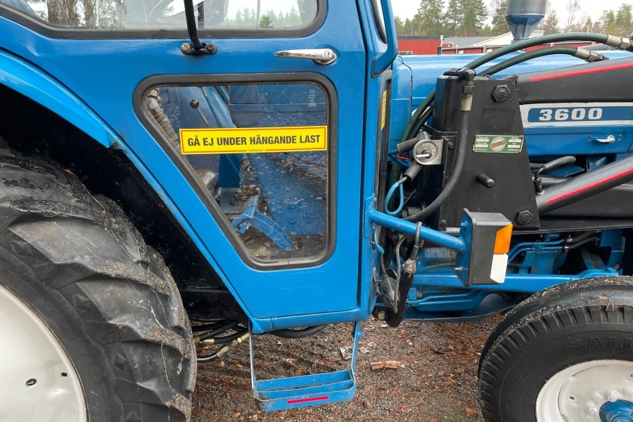 Tractor Ford 3600, Anul 1977 - Imagine 28
