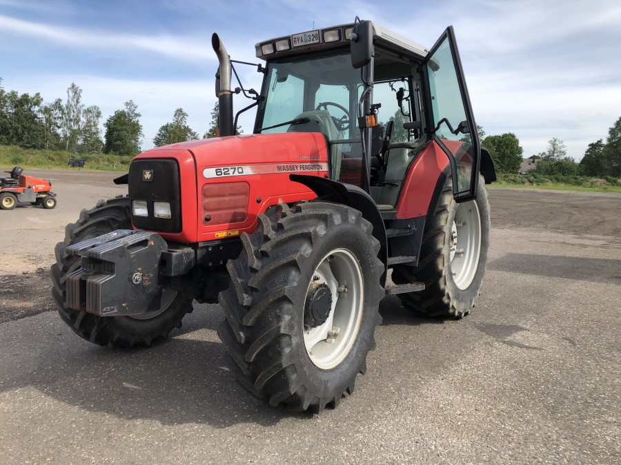 Tractor Massey Ferguson 6270, Anul 2000