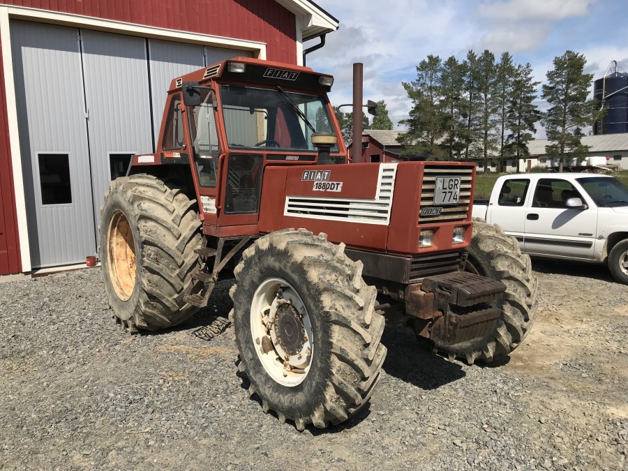 Tractor FIAT 1880 DT, Anul 1983 - Imagine 2
