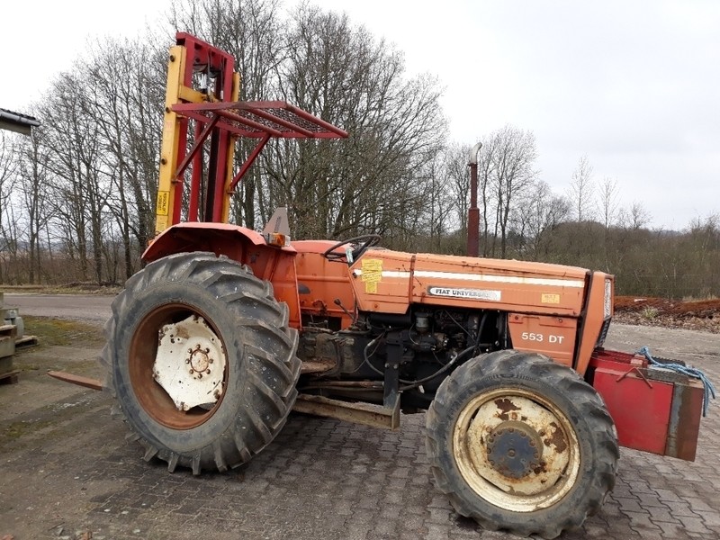 Tractor Fiat Universal 553 DT, Anul 1988 - Imagine 2