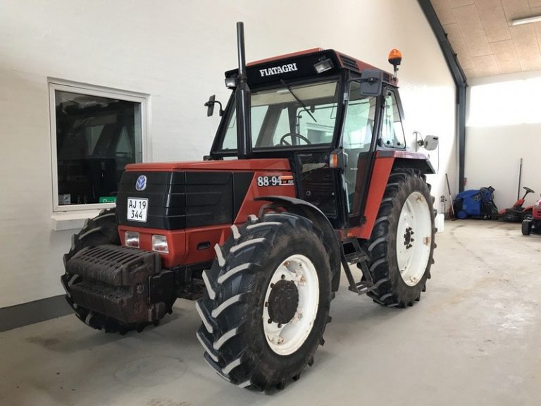 Tractor Fiat 88-94 DT, Anul 1994