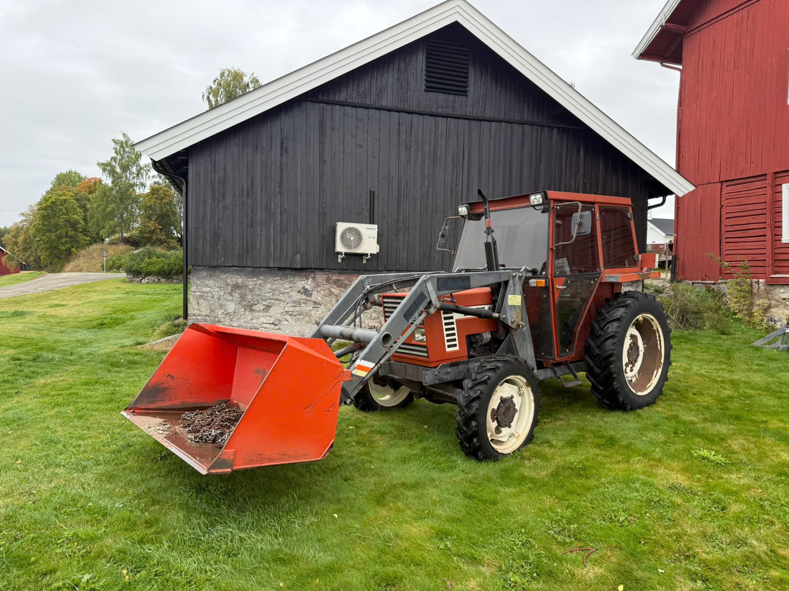 Tractor Fiat 466 DT, Anul 1983 - Imagine 2