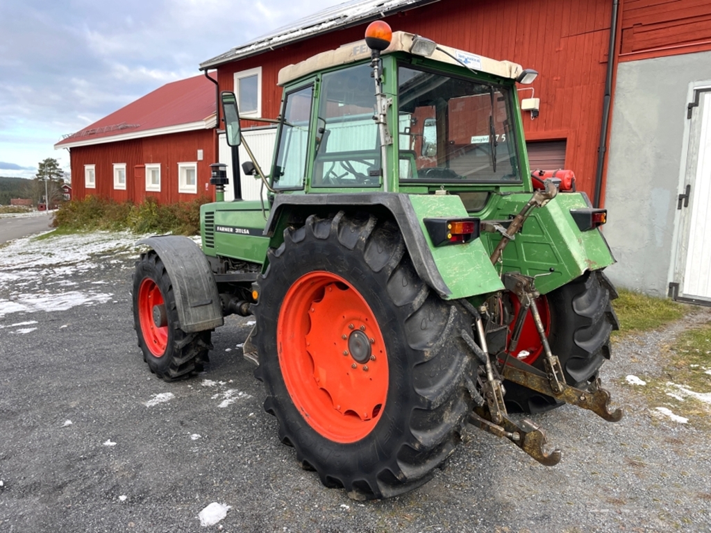 Tractor Fendt 311 LSA, Anul 1989 - Imagine 5