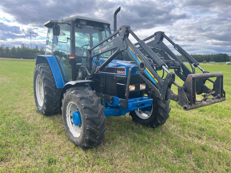 Tractor FORD 5640 SLE, Anul 1992 - Imagine 2