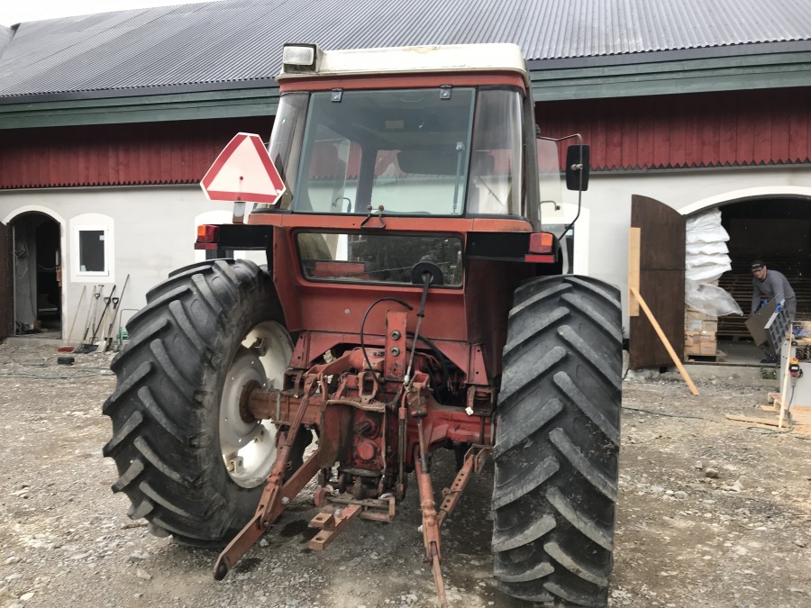 Tractor INTERNATIONAL 585 XL, Anul 1985 - Imagine 6
