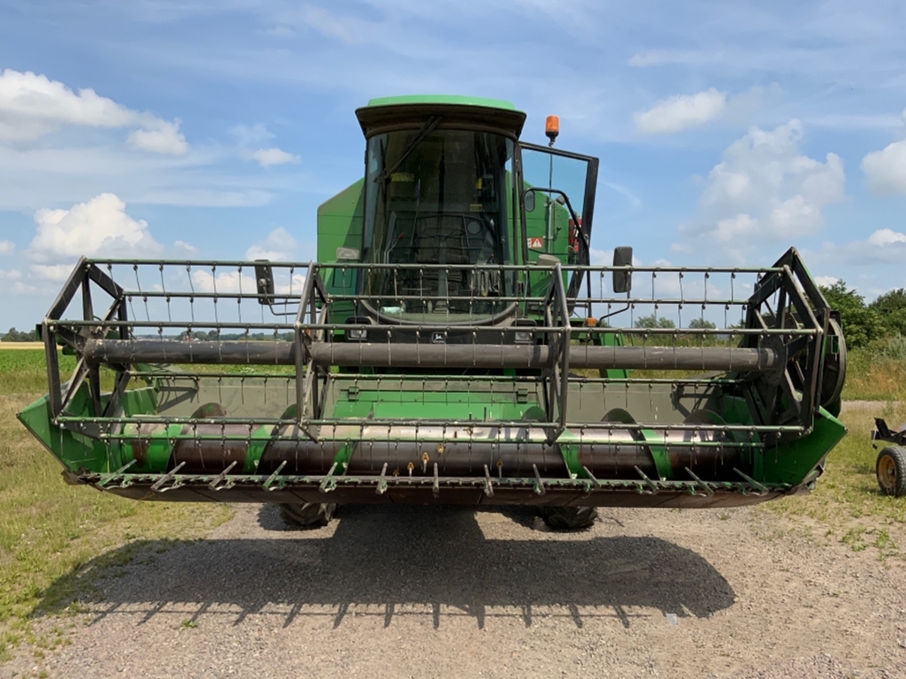 Combină agricolă John Deere 1055, Anul 1989 - Imagine 7
