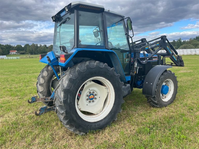 Tractor FORD 5640 SLE, Anul 1992 - Imagine 7