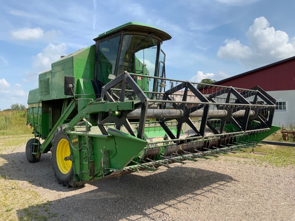 Combină agricolă John Deere 1055, Anul 1989 - Imagine 3