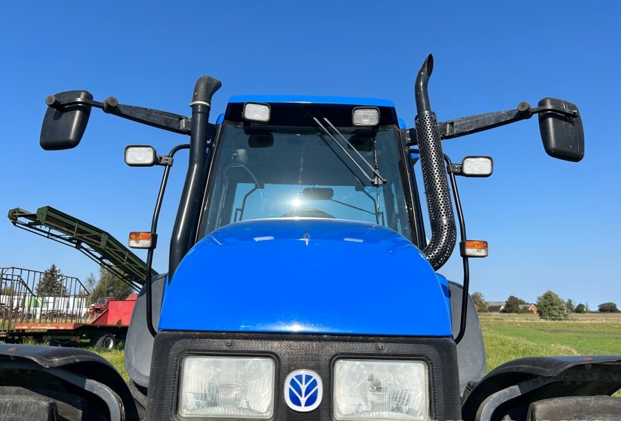 Tractor New Holland TS 115, Anul 2003 - Imagine 10