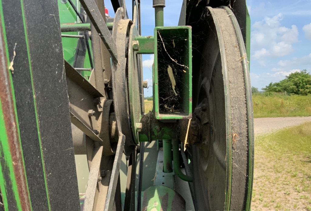 Combină agricolă John Deere 1055, Anul 1989 - Imagine 11